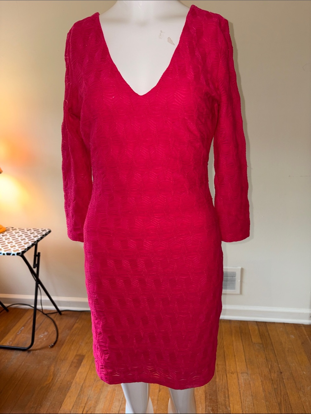H&M Hot Pink V-Neck Textured Backless Sheath Dress